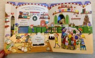  Christmas - Peep inside